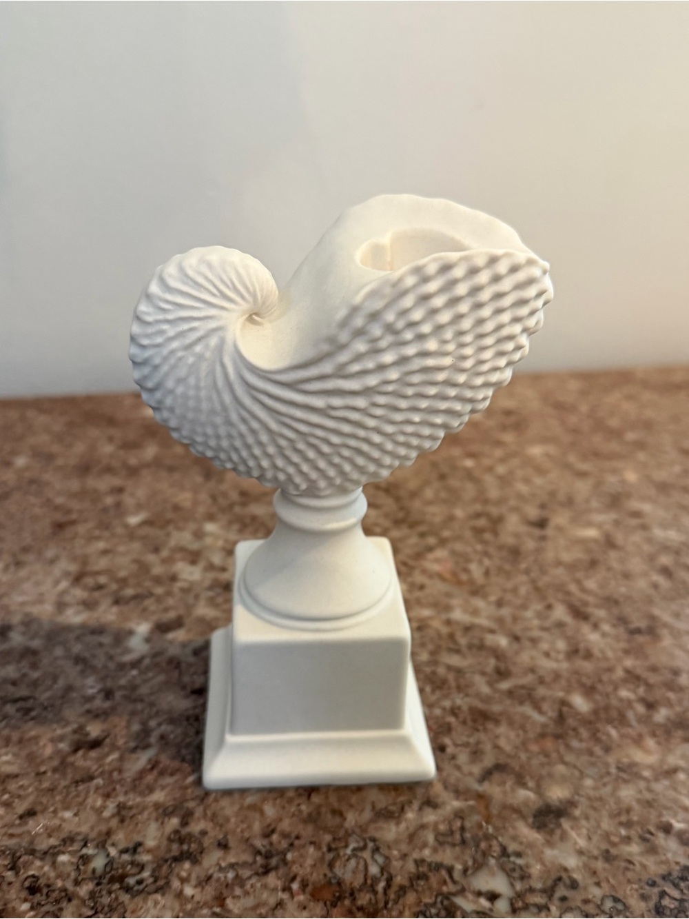 Margaret Furlong Paper Nautilus Shell Candle Holder 1999 NWOB